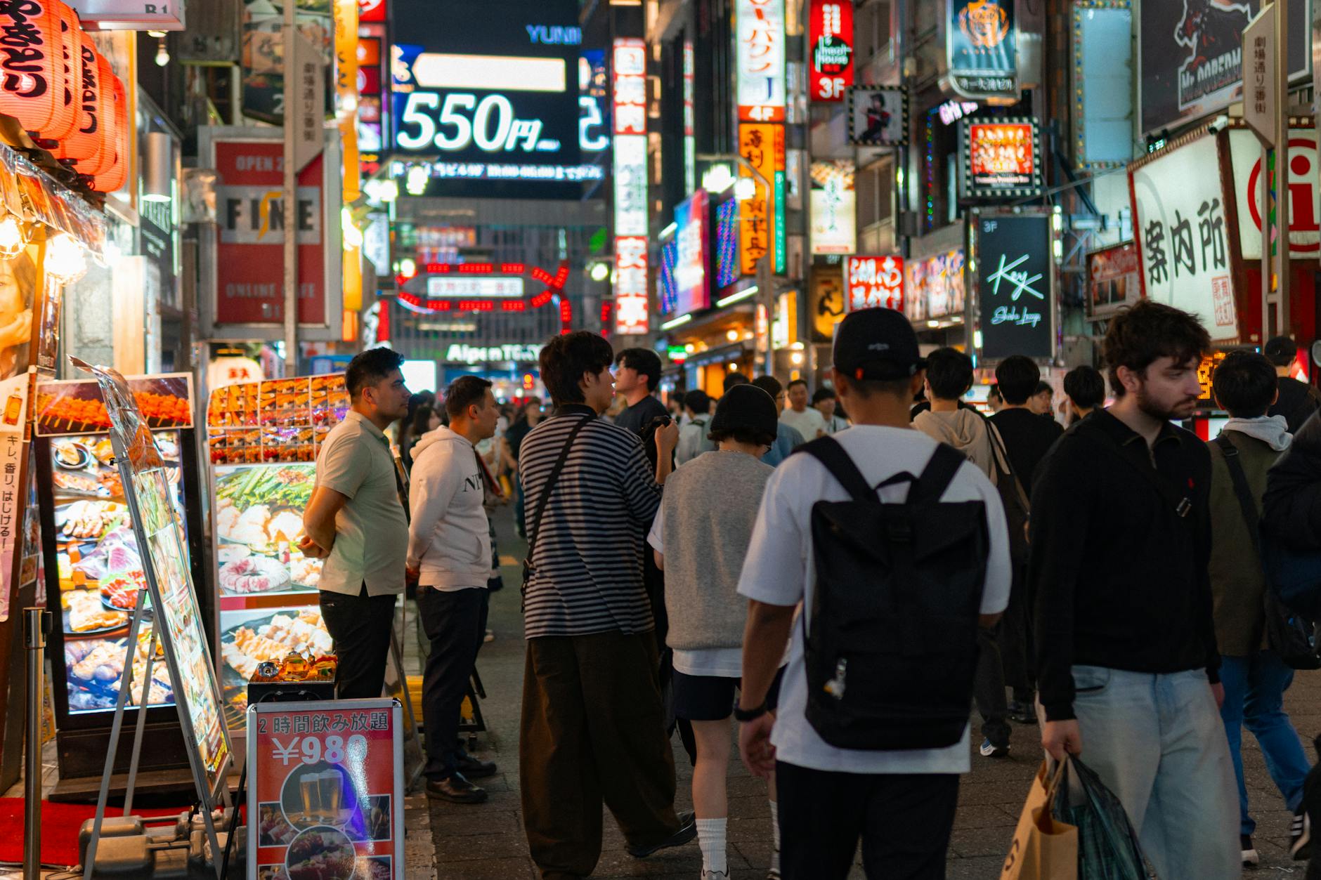 Diverse Japan travel