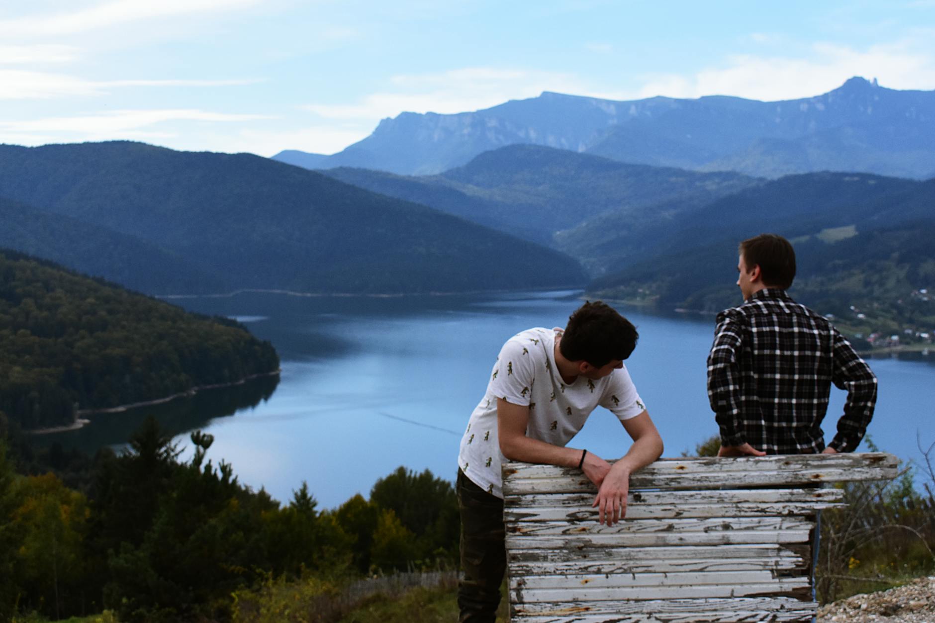 secluded lake escape