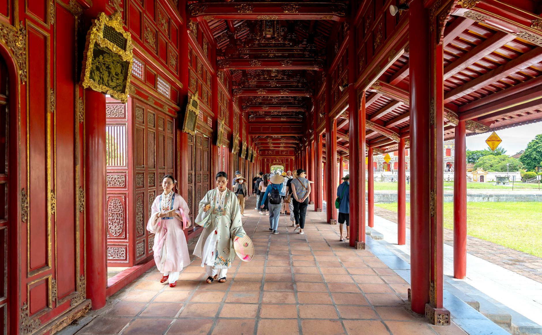 vietnam travel guide